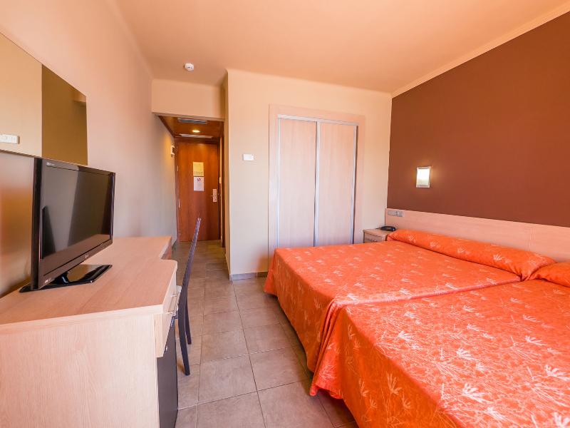 Tossa Beach Center image