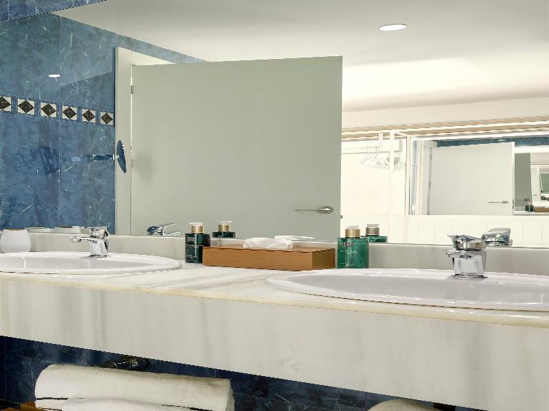 Meliá Zahara Atlanterra image