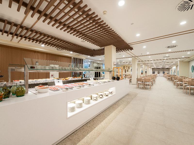 Aparthotel Can Picafort Palace image