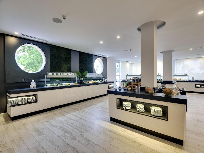Playa Garden Selection Hotel & Spa image