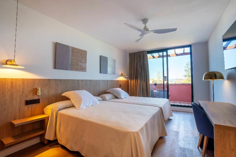 Ohtels Villa Romana image