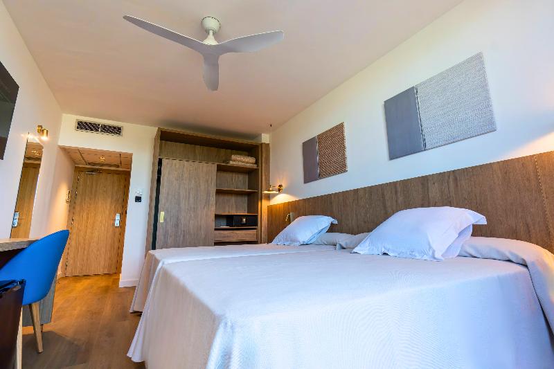 Ohtels Villa Romana image