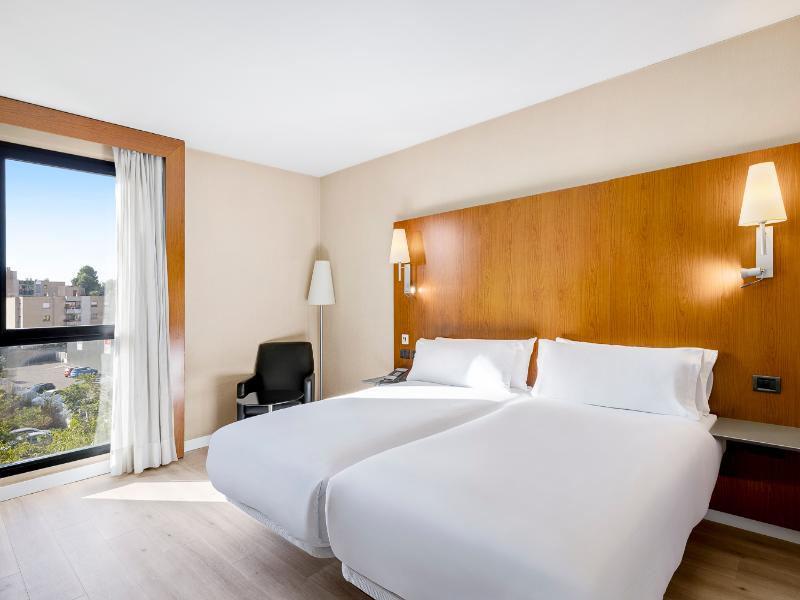 B&B Hotel Zaragoza Los Enlaces Estación image