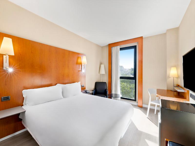B&B Hotel Zaragoza Los Enlaces Estación image
