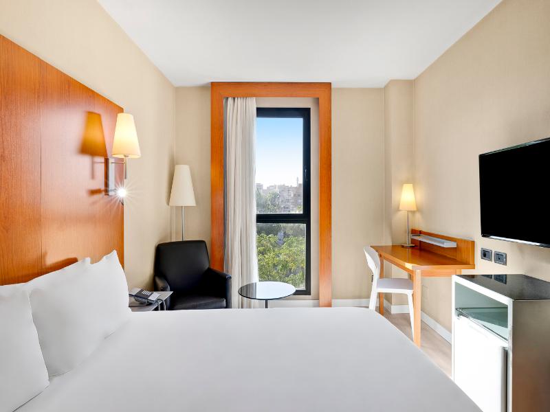 B&B Hotel Zaragoza Los Enlaces Estación image
