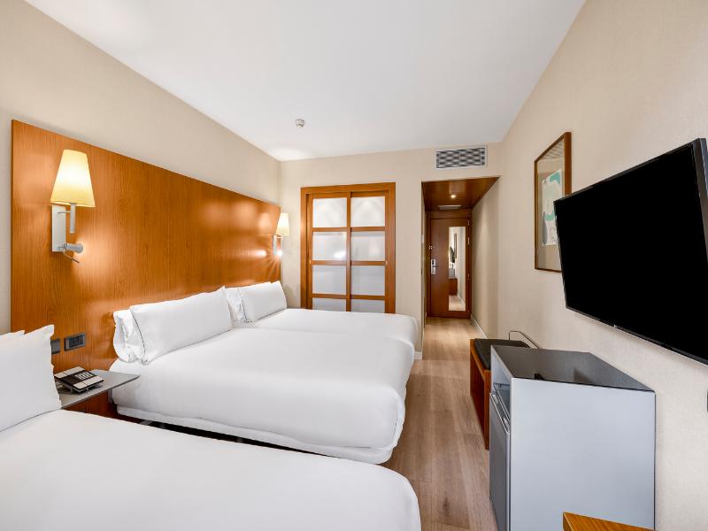 B&B Hotel Zaragoza Los Enlaces Estación image