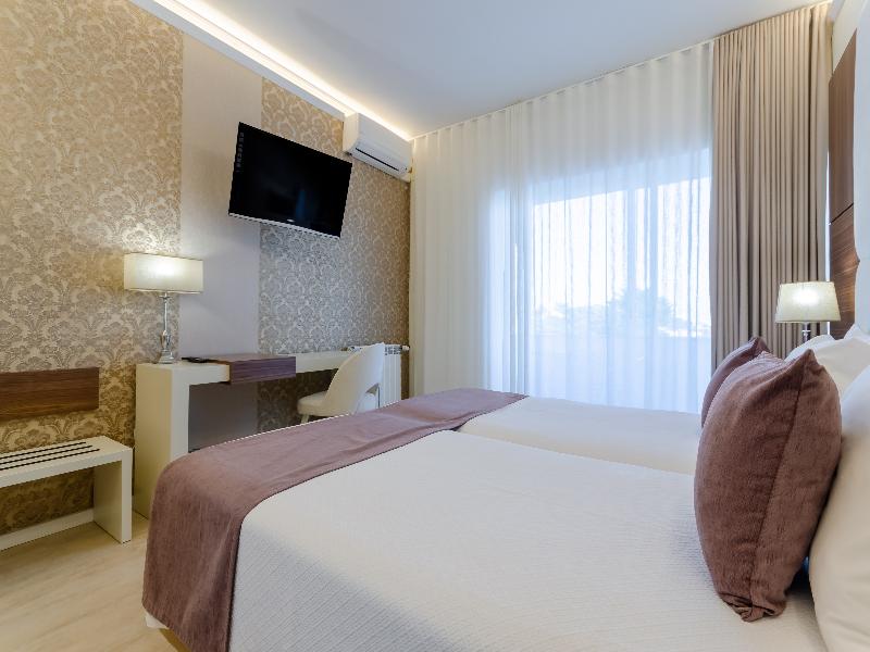 Hotel Lido image