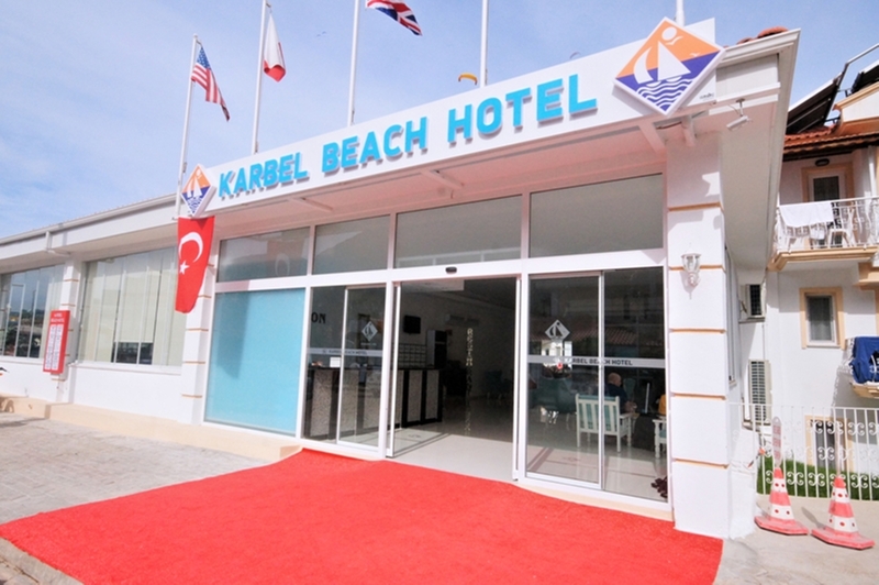 Hotel Karbel Beach
