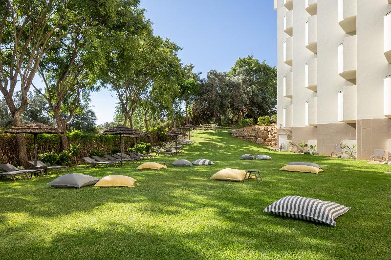 Holiday Inn Algarve Albufeira, an IHG Hotel image