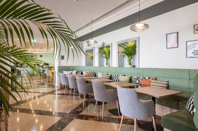Holiday Inn Algarve Albufeira, an IHG Hotel image