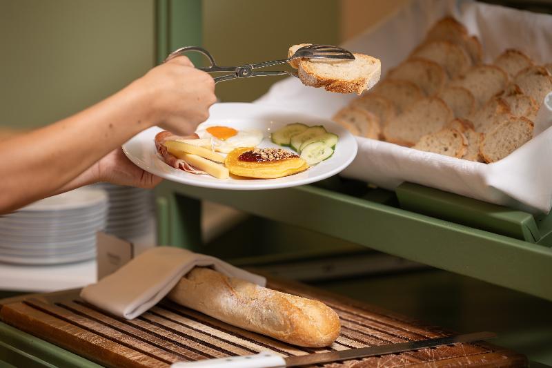Holiday Inn Algarve Albufeira, an IHG Hotel image