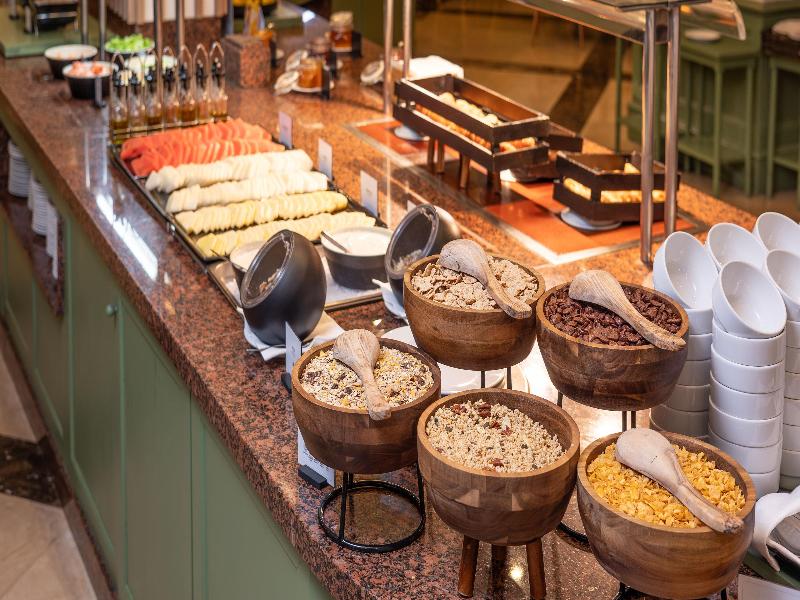 Holiday Inn Algarve Albufeira, an IHG Hotel image
