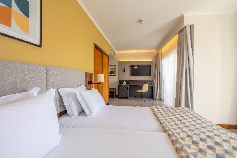 Holiday Inn Algarve Albufeira, an IHG Hotel image