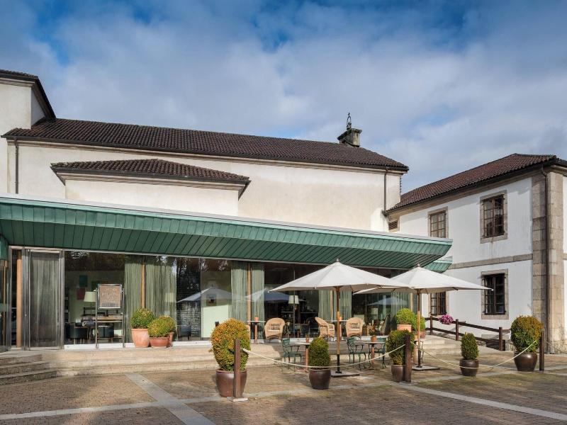 AC Hotel Palacio del Carmen Autograph Collection image