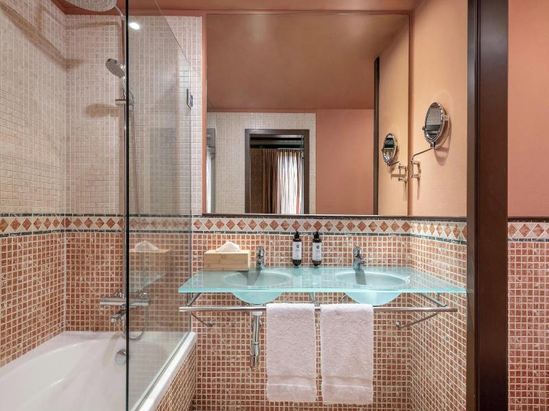 AC Hotel Palacio del Carmen Autograph Collection image