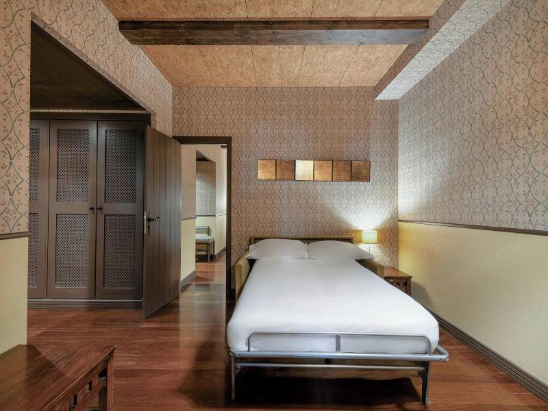 AC Hotel Palacio del Carmen Autograph Collection image