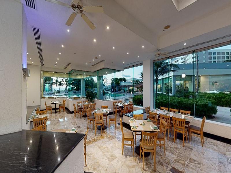 Park Royal Beach Cancun image