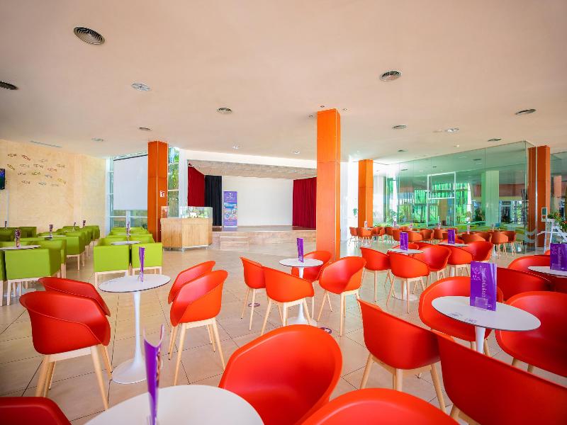 Hotel Servigroup Marina Playa image