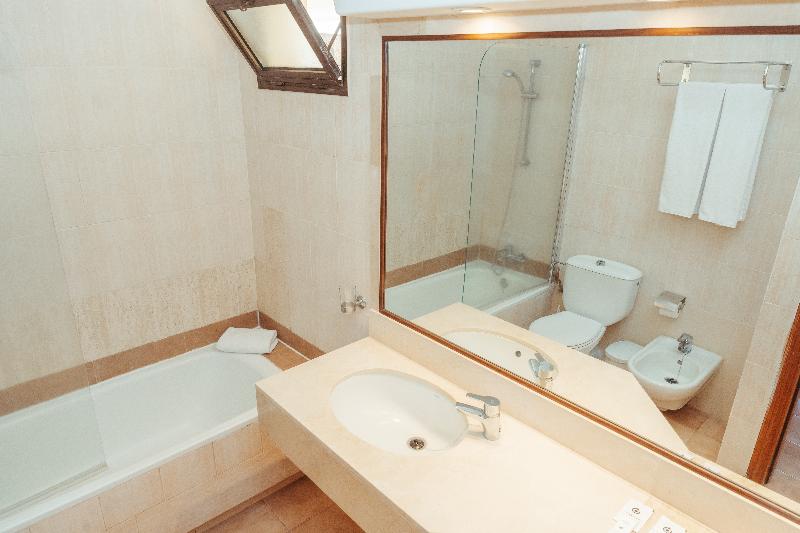 Hotel LIVVO Lago Taurito image