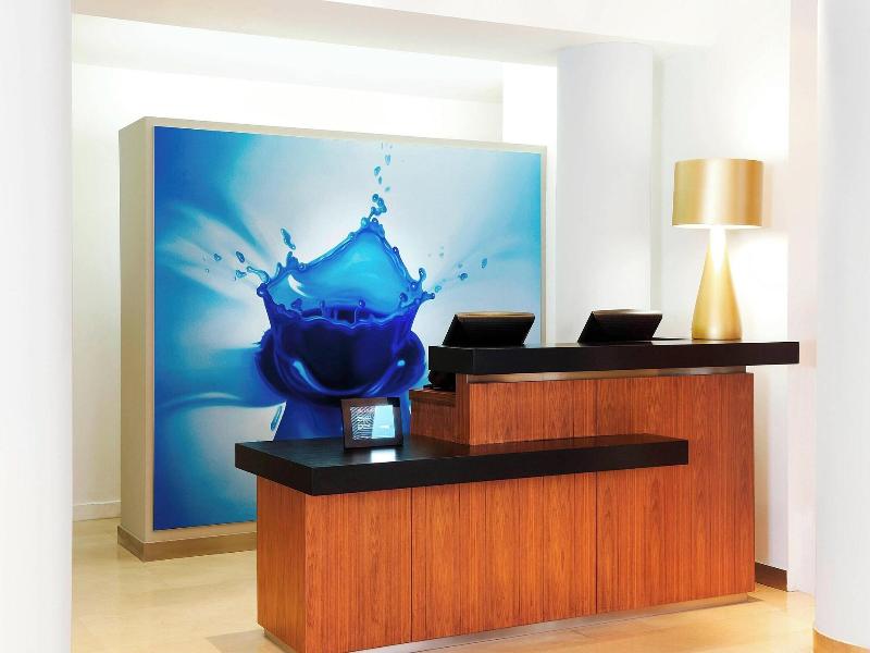Le Meridien Barcelona image
