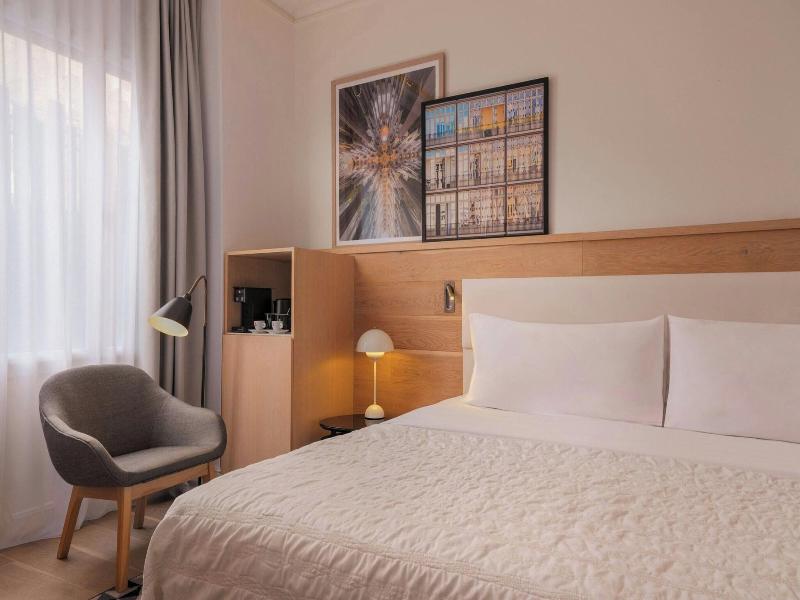 Le Meridien Barcelona image