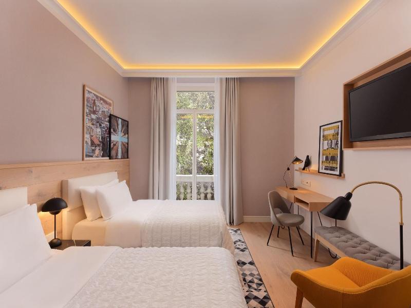 Le Meridien Barcelona image