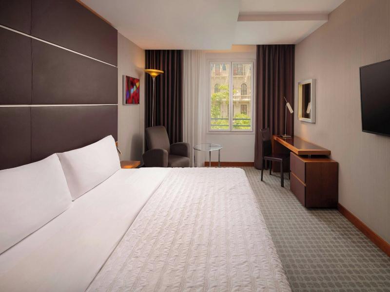 Le Meridien Barcelona image