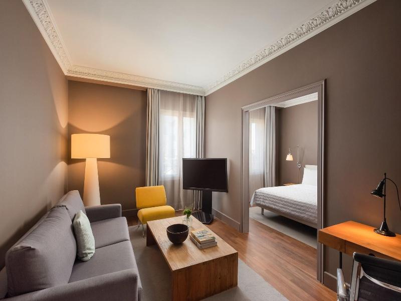 Le Meridien Barcelona image