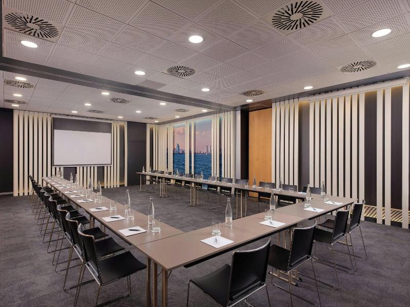 Four Points by Sheraton Barcelona Diagonal image