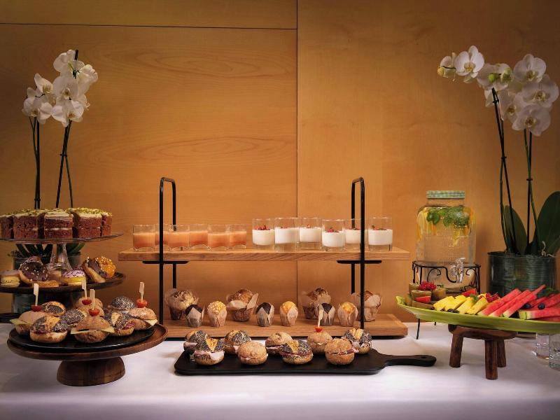 Four Points by Sheraton Barcelona Diagonal image