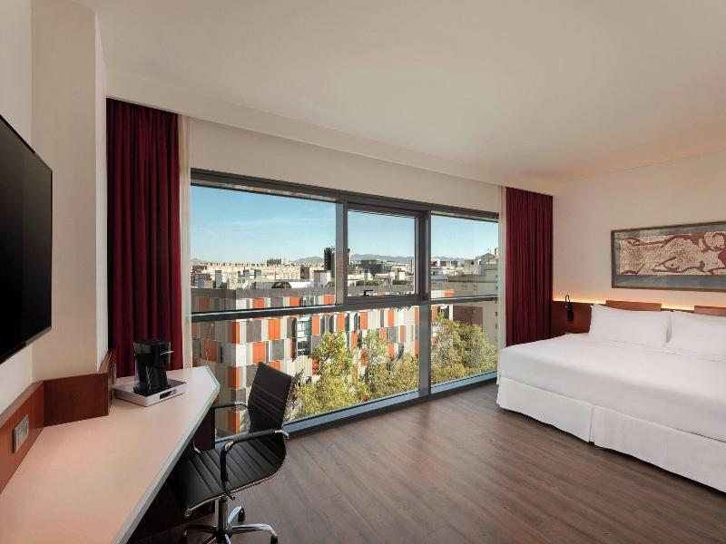 Four Points by Sheraton Barcelona Diagonal image