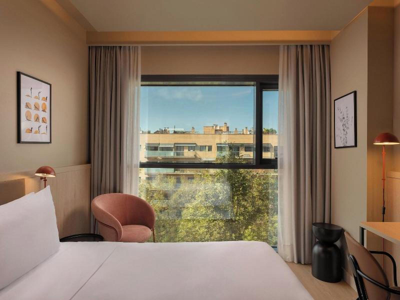 Four Points by Sheraton Barcelona Diagonal image