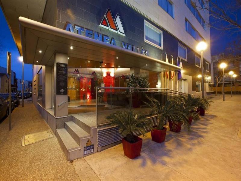 Aparthotel Atenea Valles image