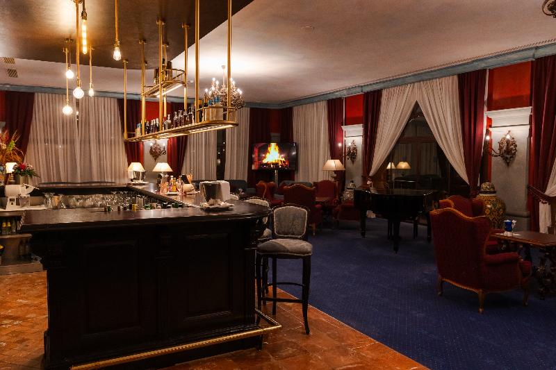 Europe Villa Cortes image