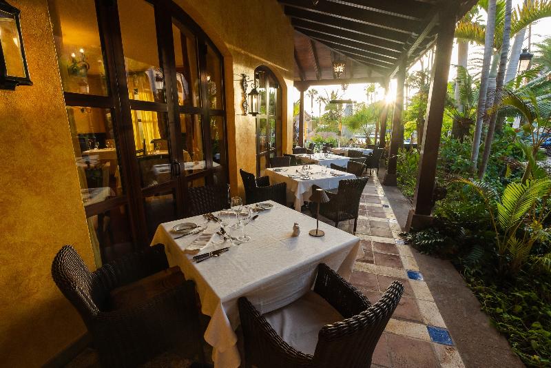 Europe Villa Cortes image