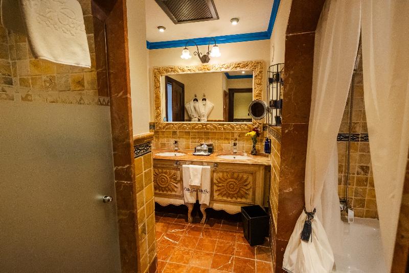 Europe Villa Cortes image