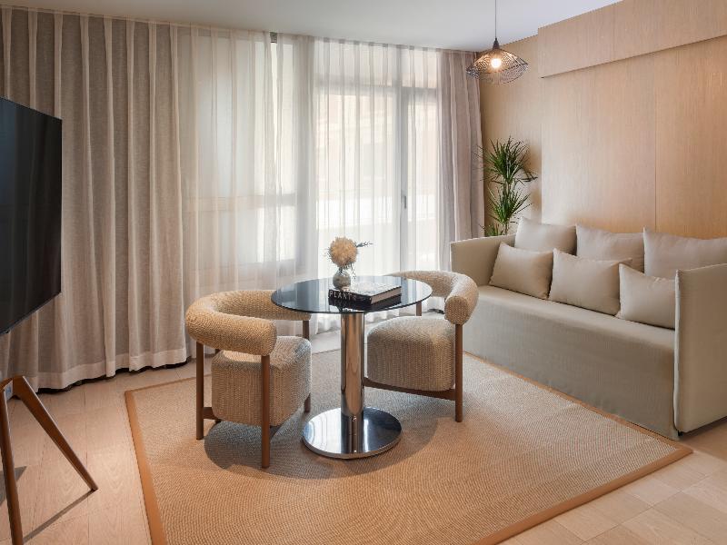 Melia Madrid Princesa image