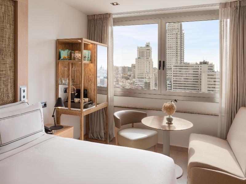 Melia Madrid Princesa image