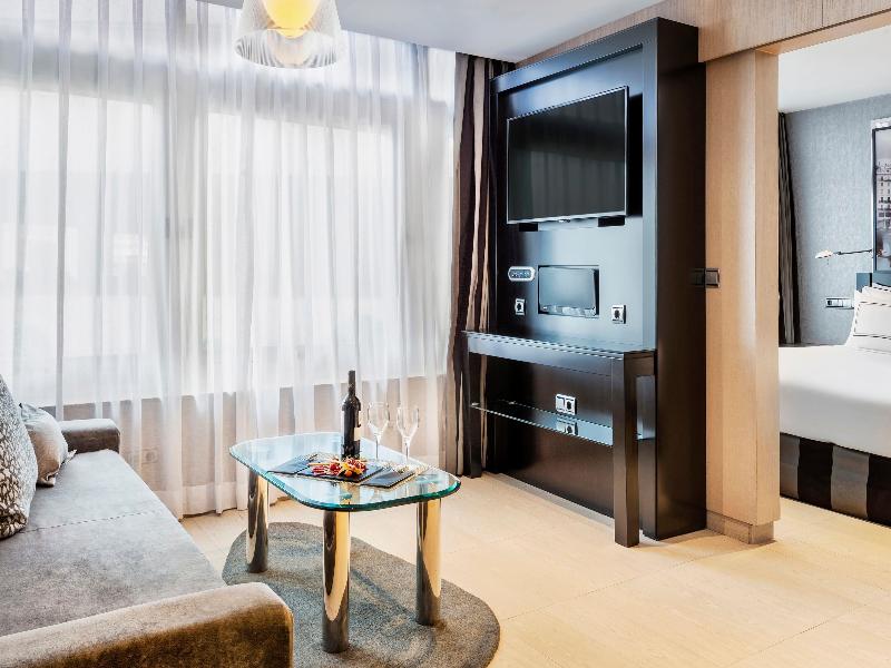 Melia Madrid Princesa image