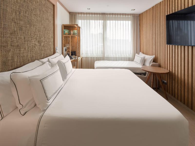 Melia Madrid Princesa image
