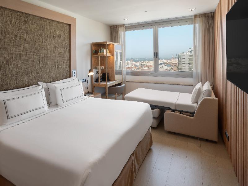 Melia Madrid Princesa image