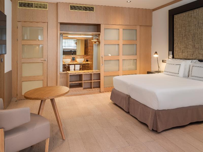 Melia Madrid Princesa image