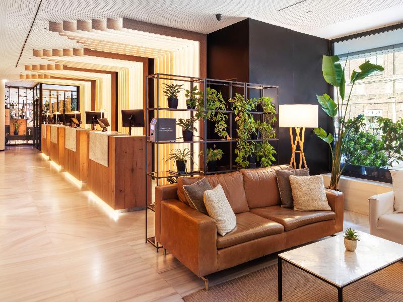 Melia Madrid Serrano image