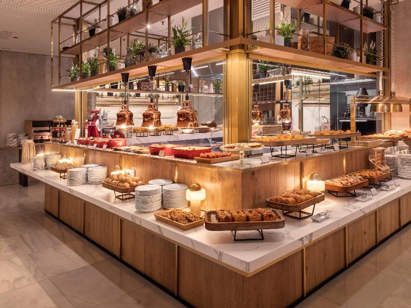 Melia Madrid Serrano image