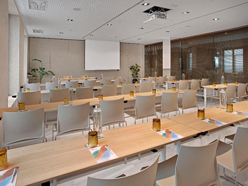 Melia Madrid Serrano image