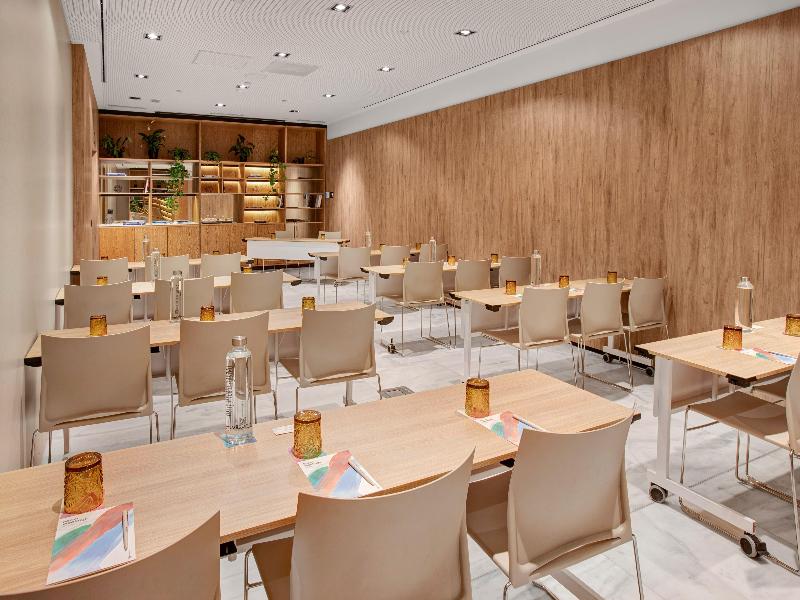 Melia Madrid Serrano image
