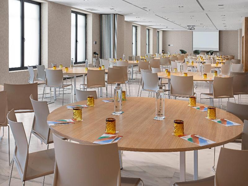 Melia Madrid Serrano image