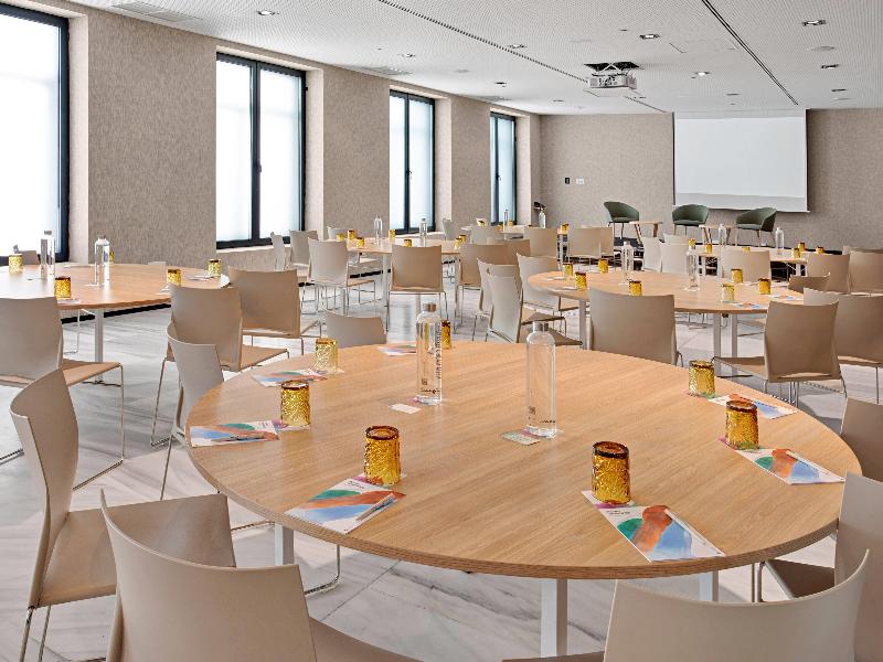 Melia Madrid Serrano image