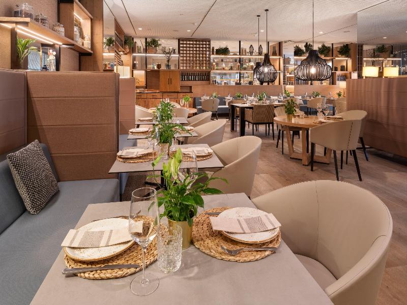 Melia Madrid Serrano image