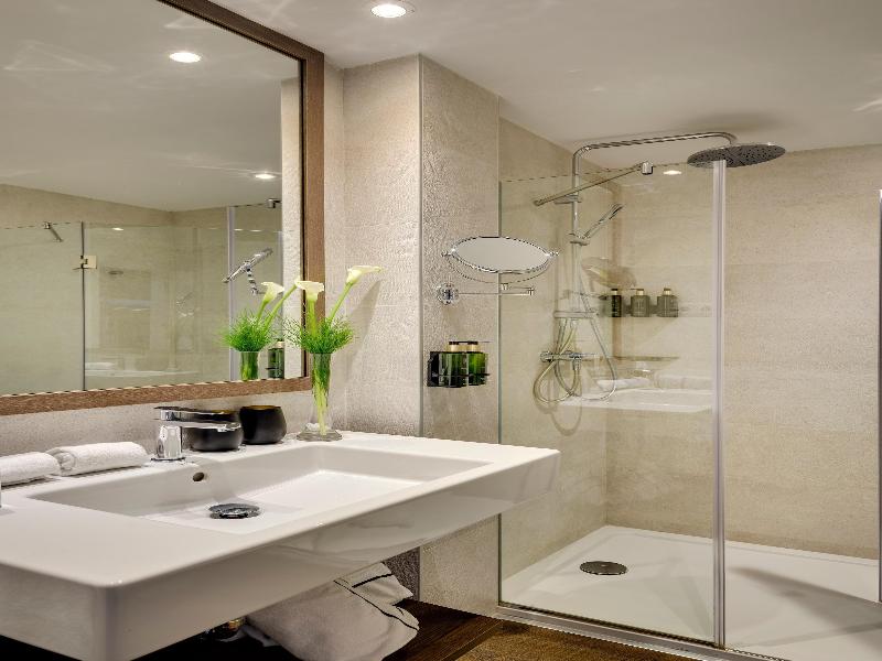 Melia Madrid Serrano image